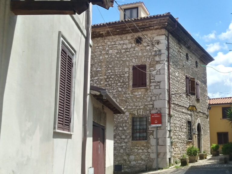 palazzo del capitano prossedi